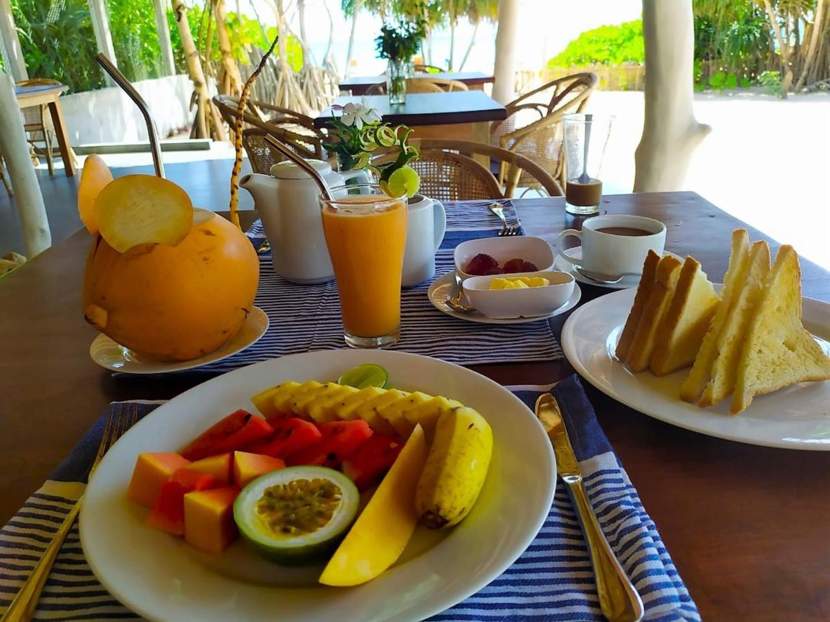 Sleeping Elephant Beach Resort 탕갈레 외부 사진