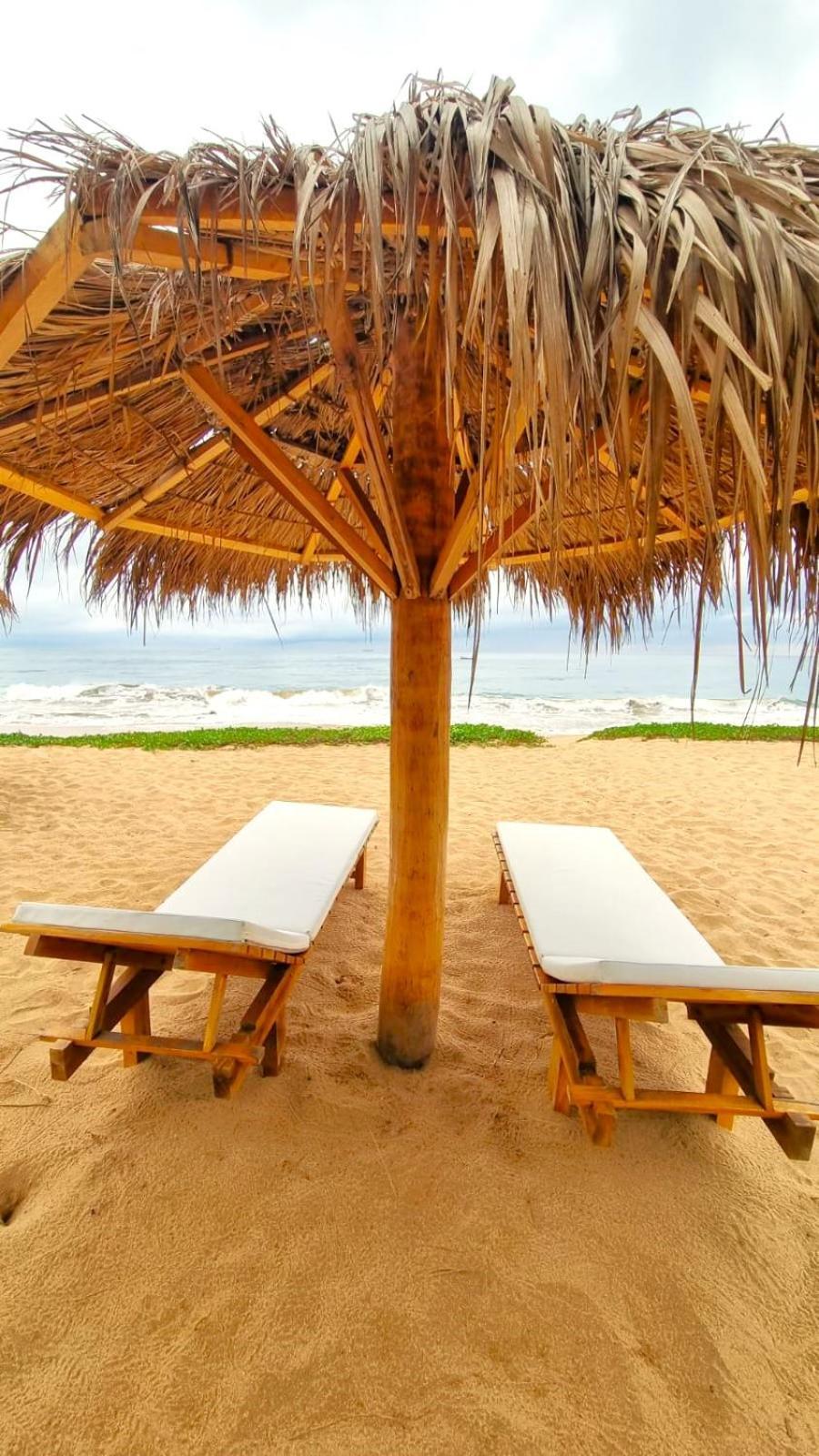 Sleeping Elephant Beach Resort 탕갈레 외부 사진
