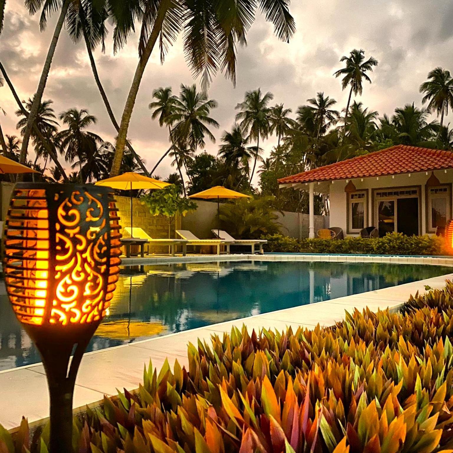 Sleeping Elephant Beach Resort 탕갈레 외부 사진