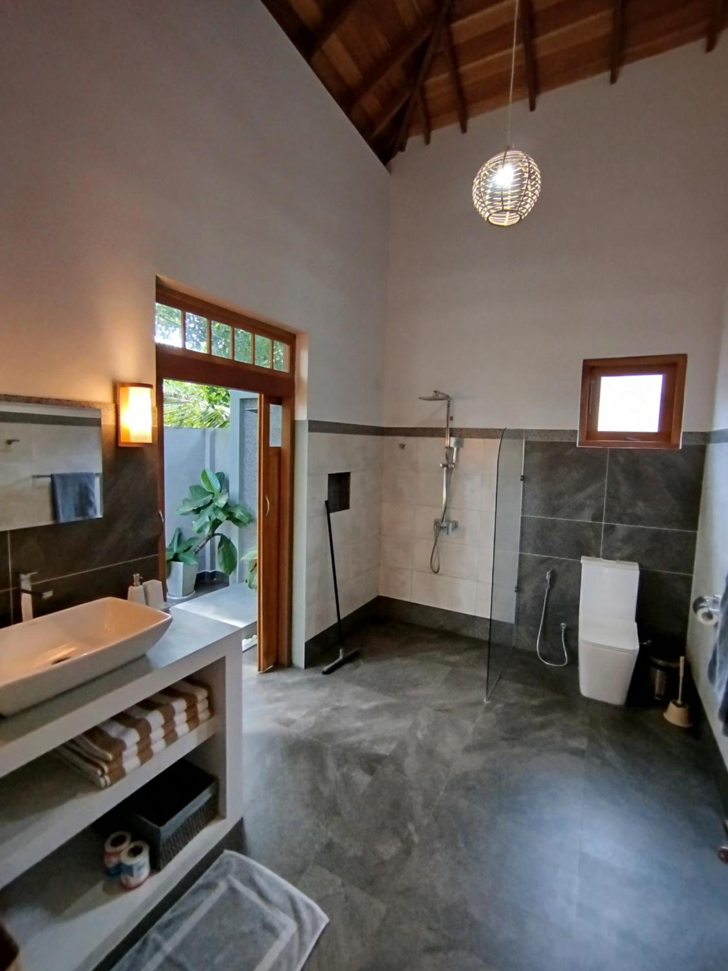 Sleeping Elephant Beach Resort 탕갈레 객실 사진