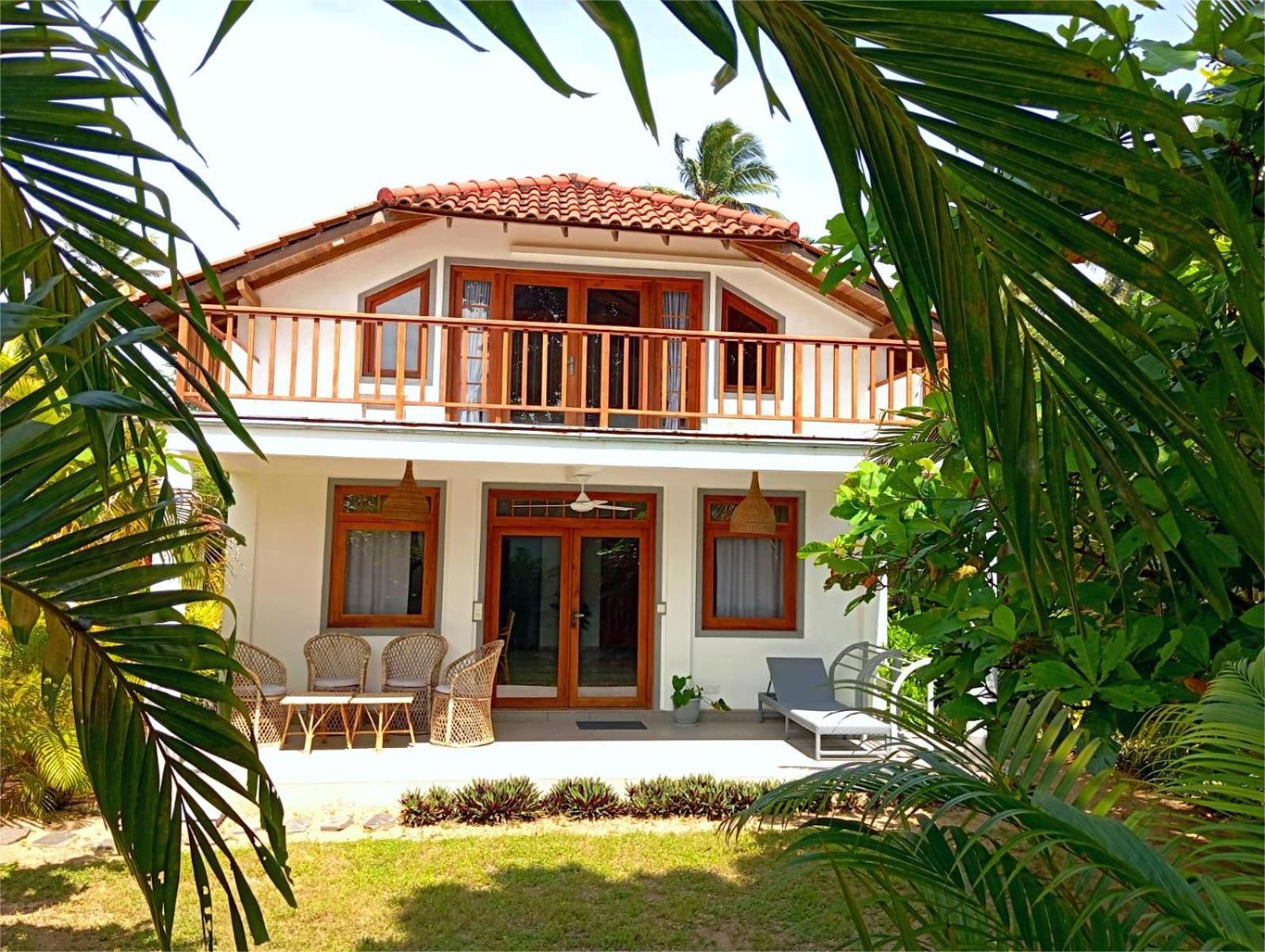 Sleeping Elephant Beach Resort 탕갈레 외부 사진