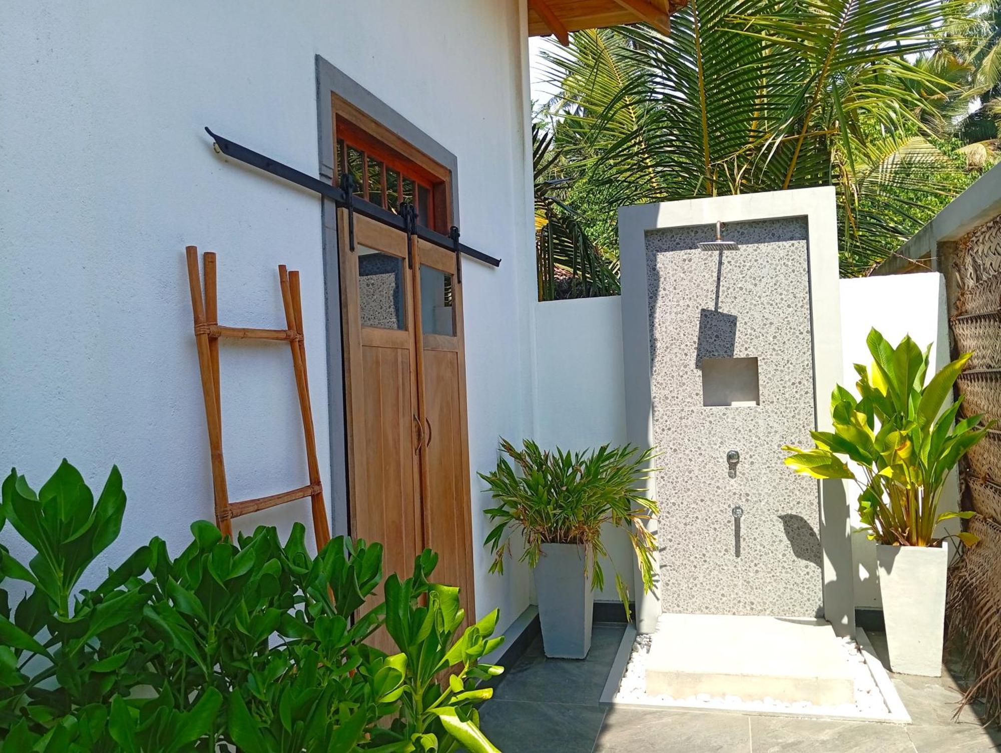 Sleeping Elephant Beach Resort 탕갈레 객실 사진